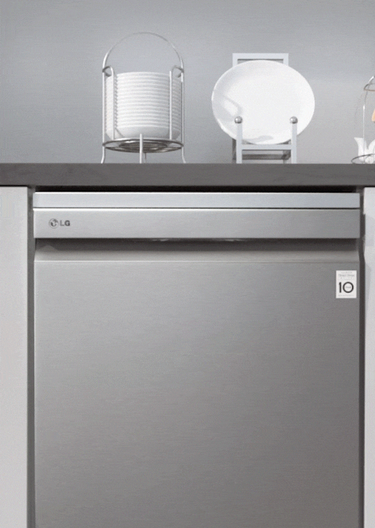 QuadWash Dishwasher Freestanding XD3A15MB LG AU