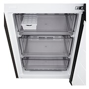 Onderaanzicht van de LG koel-vriescombinatie (GBBS322CEV)