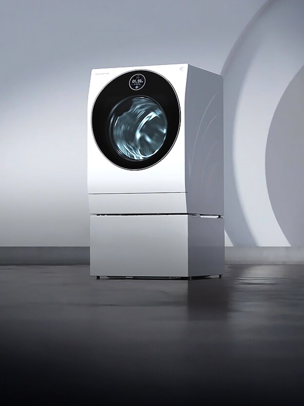 Een wasmachine wordt getoond terwijl de Centum System™-technologie van LG wordt benadrukt, die lage trillingen en stille werking onderstreept.