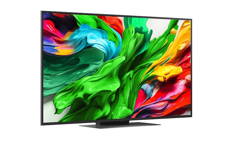 Naar rechts gericht zijaanzicht in een lichte hoek van de LG QNED evo TV
