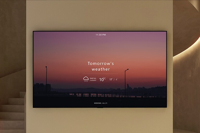 Een tv toont het weer van morgen.
