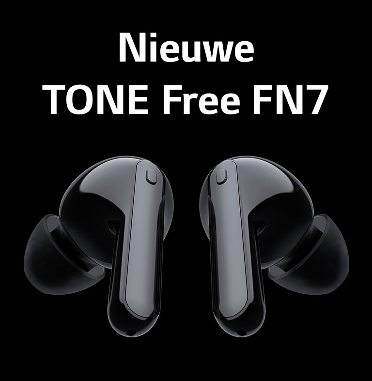 Twee oordopjes zweven op de zwarte achtergrond.