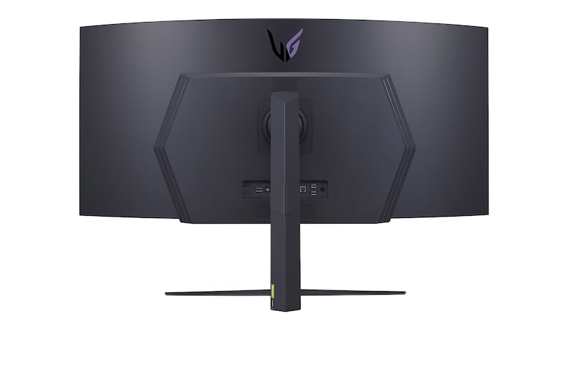 LG Moniteur de jeu UltraGear™ OLED de 45'' incurvé offrant une fréquence de rafraîchissement de 240 Hz et un temps de réponse de 0,03 ms (GtG), 45GR95QE-B