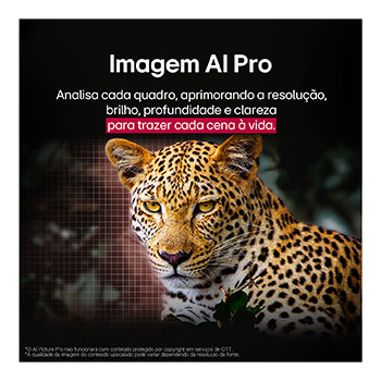 Um close da tela da LG OLED TV mostrando como o AI Search funciona. Uma pequena janela de bate-papo está aberta, mostrando como o usuário perguntou quais partidas esportivas estão disponíveis. O AI Search responde por bate-papo, mostrando miniaturas dos conteúdos disponíveis. Há também um prompt para perguntar ao Microsoft Copilot. 