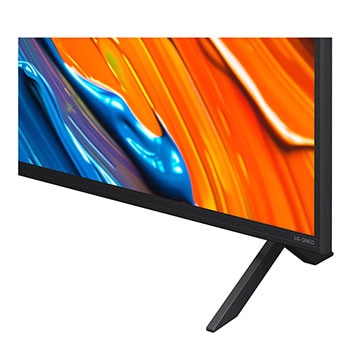 Vista frontal e lateral da Smart TV 4K LG QNED82 AI, mostrando suas dimensões de comprimento, largura, altura e profundidade.
