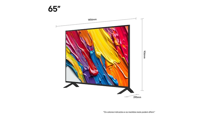 Comparação antes e depois de como o LG 4K Super Upscaling melhora a qualidade da imagem. Dois painéis mostrando a mesma imagem de um pássaro colorido pousado em um galho em uma floresta; o painel da direita está desbotado. O título fala sobre como o 4K Super Upscaling melhora a resolução, o brilho e a nitidez. 
