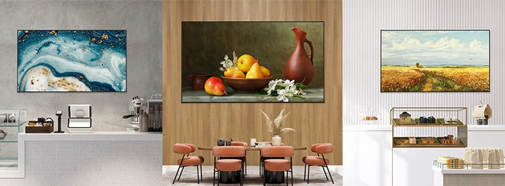 Esta imagem mostra displays em vários espaços reproduzindo diferentes obras de arte, utilizando o recurso Art Lounge para criar atmosferas diversificadas.