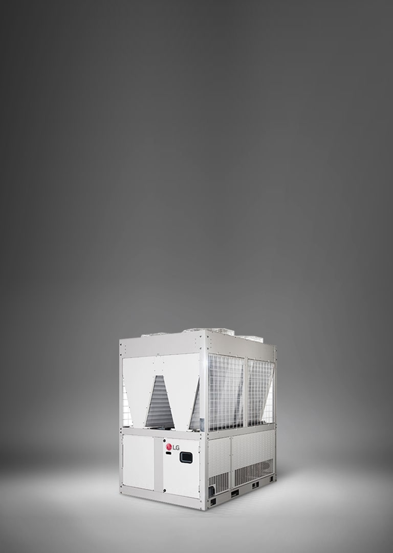 Em exposição está um Chiller Scroll Inverter LG refrigerado a ar, caracterizado por uma base retangular e uma estrutura superior triangular, em tom branco.