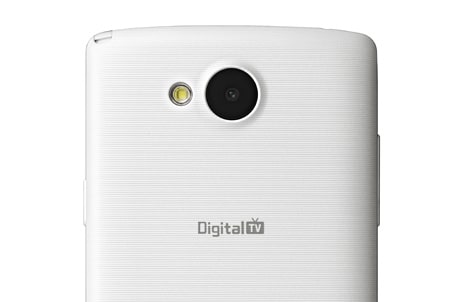 Câmera 5 Mp com Flash + frontal com Quick Selfie