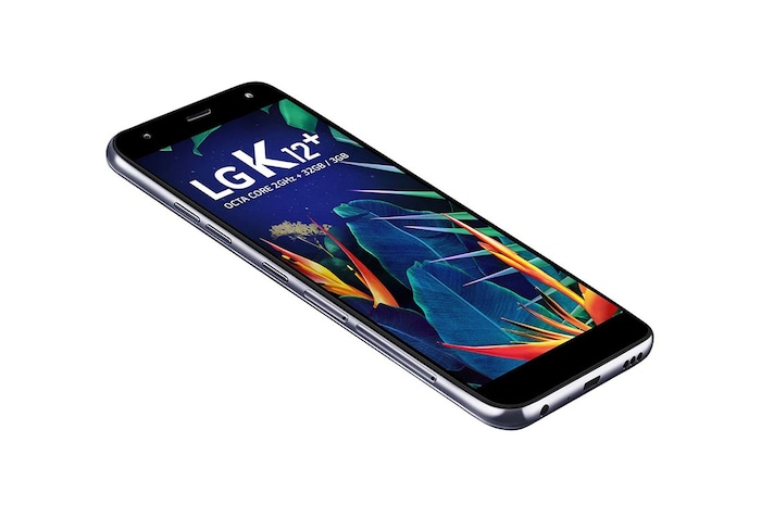 LG Smartphone LG K12+ Câmera de 16MP, Inteligência Artificial, Selfie de 8MP flash e Resistencia Militar, LMX420BMW