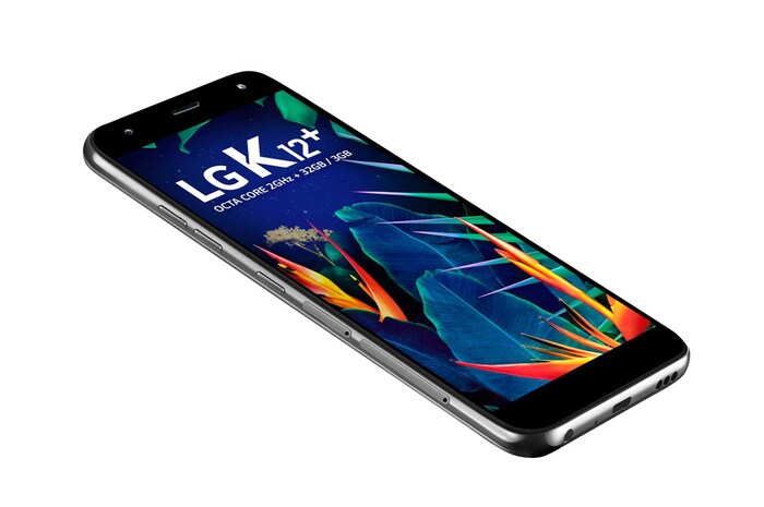 LG Smartphone LG K12+ Câmera de 16MP, Inteligência Artificial, Selfie de 8MP flash e Resistencia Militar, LMX420BMW