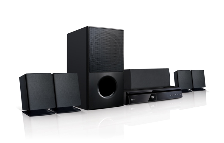 Vista frontal de Home Theater LG LHD625 LHD625