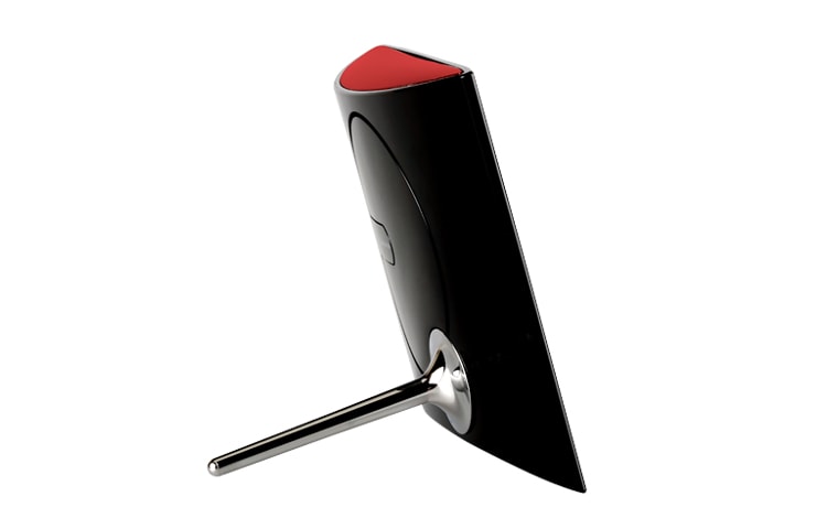 LG Digital Photo Frame de 7", reproduza suas fotos, vídeos e MP3 favoritos e ainda desfrute de funções adicionais., F7000N