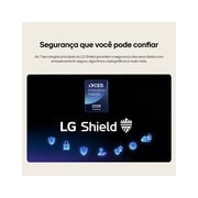 A LG OLED evo AI C6, para uma experiência de jogo imbatível em 4K a 165Hz, exibe um jogo de corrida em alta velocidade com um carro amarelo de fórmula em movimento, a palavra "WIN" em negrito na tela e os logotipos NVIDIA G-SYNC e AMD FreeSync Premium na parte superior.