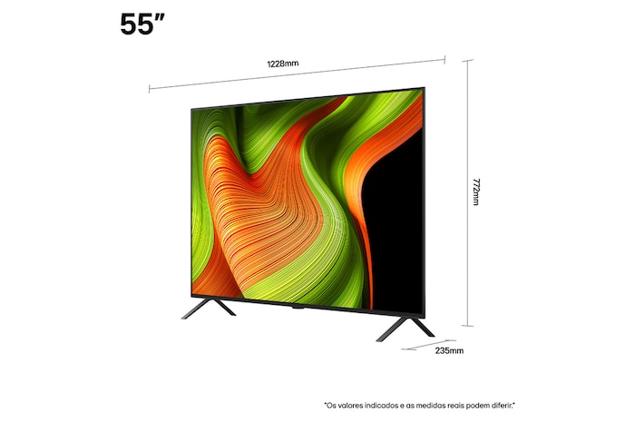 Sala de estar com uma LG OLED TV montada na parede. A TV exibe uma cadeia de montanhas contra um céu escuro e estrelado. A cena é dividida ao meio para mostrar como a tecnologia Preto perfeito oferece níveis de preto verdadeiros, independentemente de estar claro ou escuro ao seu redor. Um lado mostra uma versão mais opaca e acinzentada da paisagem, denominada Tela desbotada. Do outro lado, há uma imagem mais agradável, com uma faixa dinâmica maior de pretos e brancos. Esta é a tela denominada Preto perfeito. O logotipo de certificação também é visível: a tecnologia Preto perfeito oferece níveis de preto menores ou iguais a 0,24 nit até 500 lux. Há um balão de texto ao seu lado que diz: verifique a marca de certificação Preto perfeito.