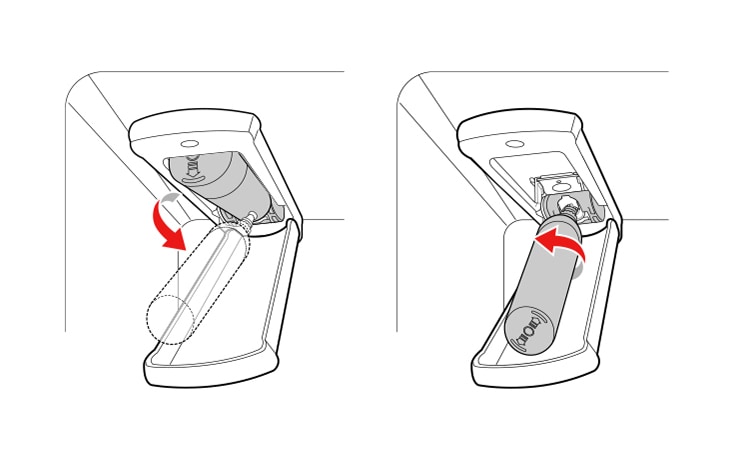 Make sure to rotate the filter down completely before pulling it out of the filter head. Pull the water filter downward and turn to counterclockwise.