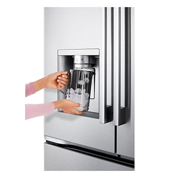 LF24Z6330S_2024_Product_Image_Refrigerator_ThinDoor_Dispenser3