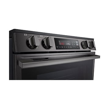 LG 30" Induction 6.3 cu. ft. Range | Probake Convection, Air Fry, SelfClean, EasyClean®& Smart, Black Stainless, Slide-in, LSIL6334ZE