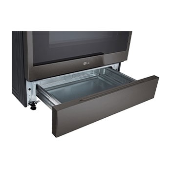 LG 30" Induction 6.3 cu. ft. Range | Probake Convection, Air Fry, SelfClean, EasyClean®& Smart, Black Stainless, Slide-in, LSIL6334ZE