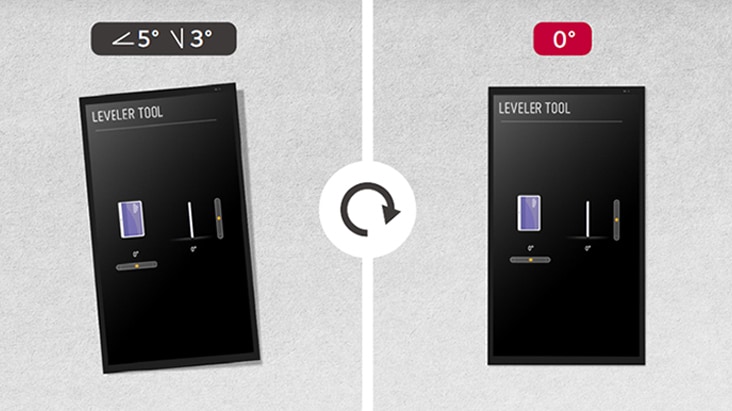 A display is installed without tilting using the self-leveler tool.	