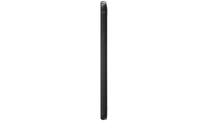LG Q6, LGM703
