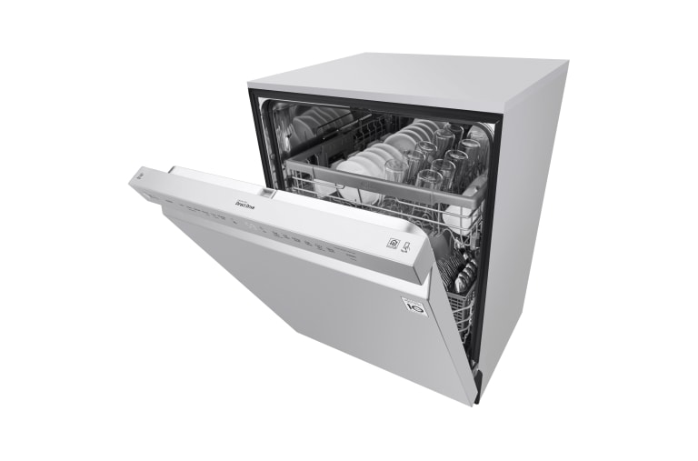 LG Front Control Dishwasher with QuadWash™ and EasyRack™ Plus, LDF5545ST
