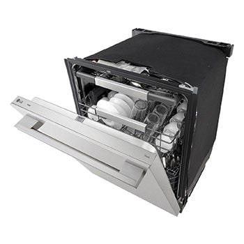 +45 Degree Door Open Side With Vessels View