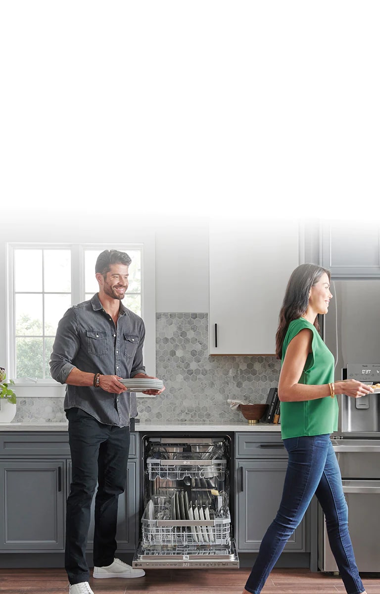 LG Smart Top Control Dishwasher with 1 Hour Wash Dry QuadWash