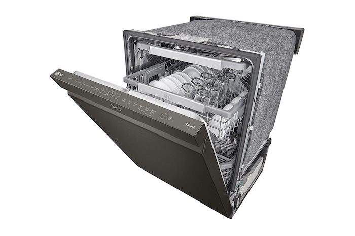 LG Smart Top Control Dishwasher with QuadWash™ Pro, and Dynamic Dry™, LDPM6762D