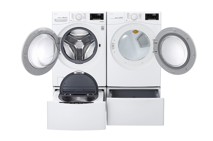 LG 7.4 cu. ft. Ultra Large Capacity Smart Wi-Fi Enabled Electric Dryer, DLE3090W