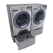 LG 7.4 cu.ft. Ultra Large Capacity Gas SteamDryer™ with NFC Tag on, DLGX3571V