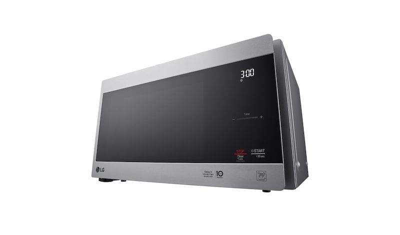 LG 0.9 cu. ft. NeoChef™ Countertop Microwave with Smart Inverter and EasyClean®, LMC0975ST