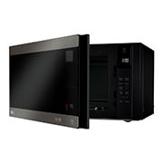 LG 1.5 cu. ft. NeoChef™ Countertop Microwave with Smart Inverter and EasyClean®, LMC1575BD