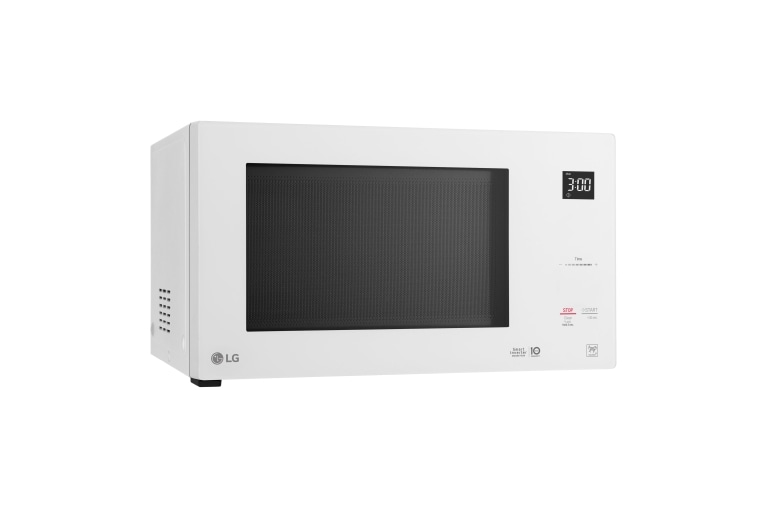 LG 1.5 cu. ft. NeoChef™ Countertop Microwave with Smart Inverter and EasyClean®, LMC1575SW