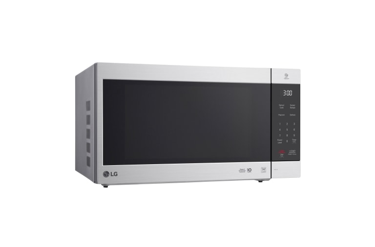 LG 2.0 cu. ft. NeoChef™ Countertop Microwave with Smart Inverter and EasyClean®, LMC2075ST