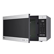 LG STUDIO 2.0 cu. ft. NeoChef™ Countertop Microwave with Smart Inverter and EasyClean®, LSRM2085ST
