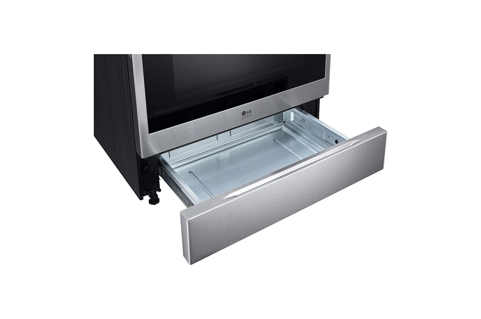 LG STUDIO 6.3 cu. ft. InstaView® Induction Slide-in Range with Air Fry and Air Sous Vide, LSIS6338F