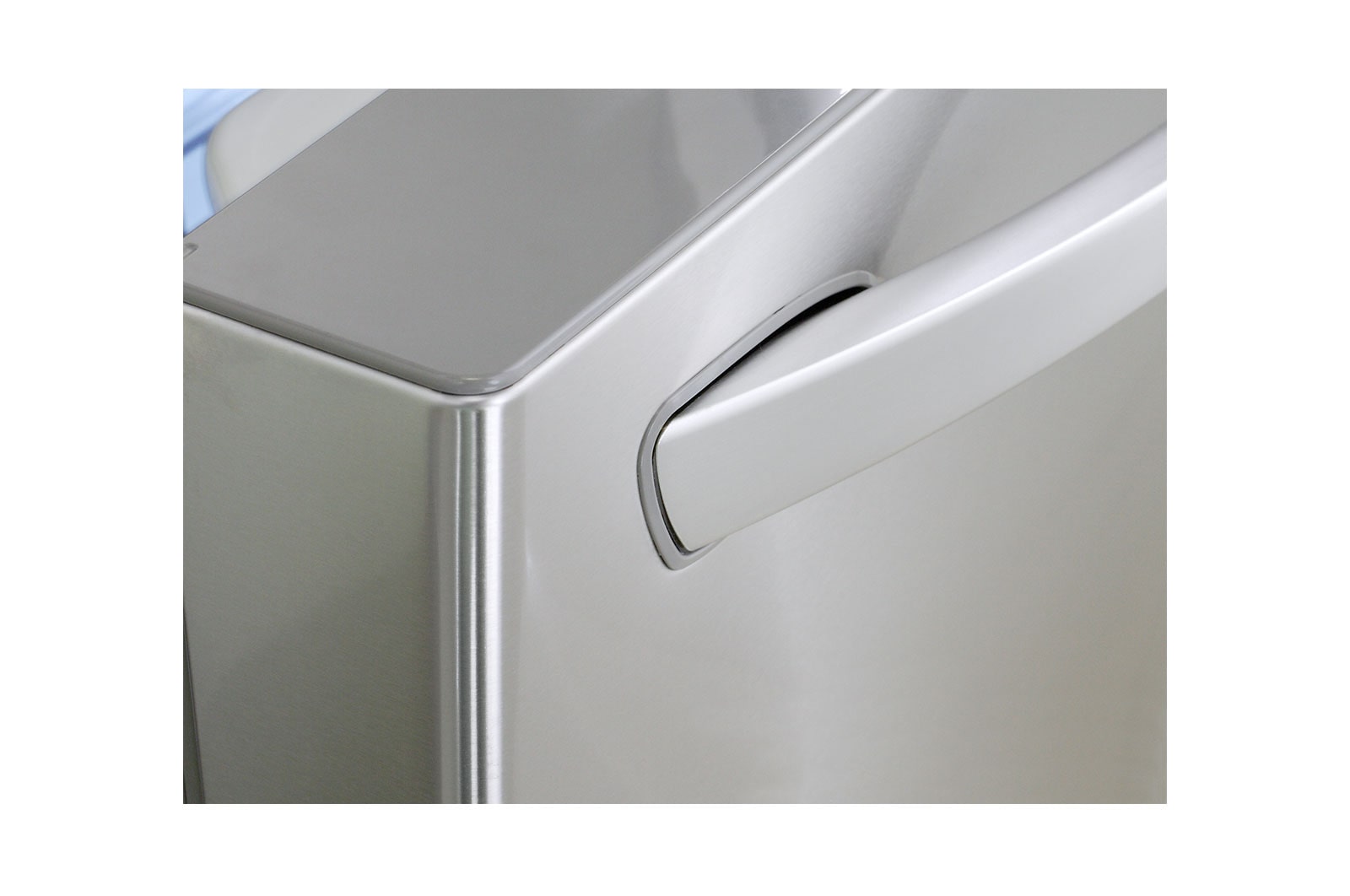 LG 30" French Door Refrigerator with Smart Cooling System, 22 cu. Ft., LFD22716ST