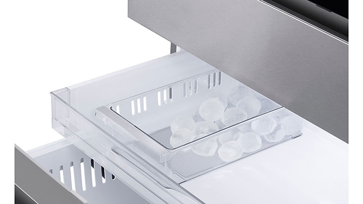 Dual Ice Maker with Craft Ice™