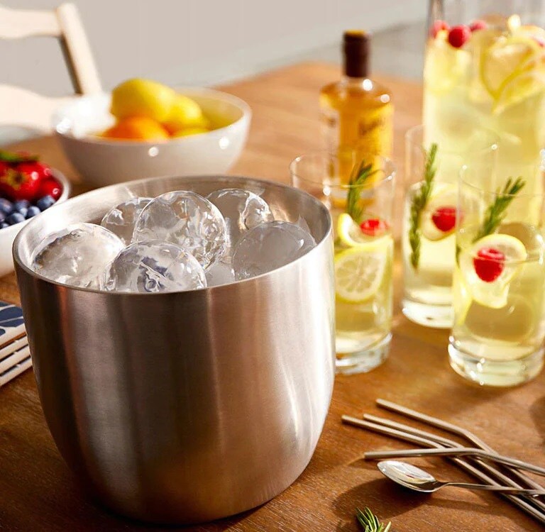 Dual Ice Maker with Craft Ice™
