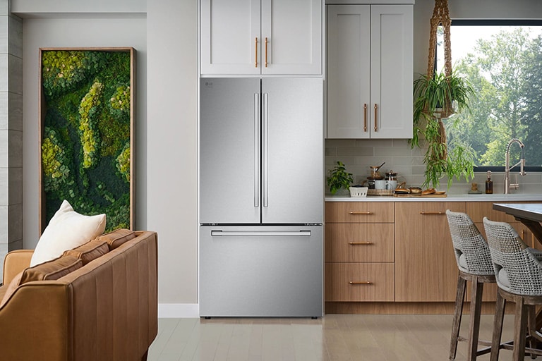 Built-in style. Full-size capacity. 
