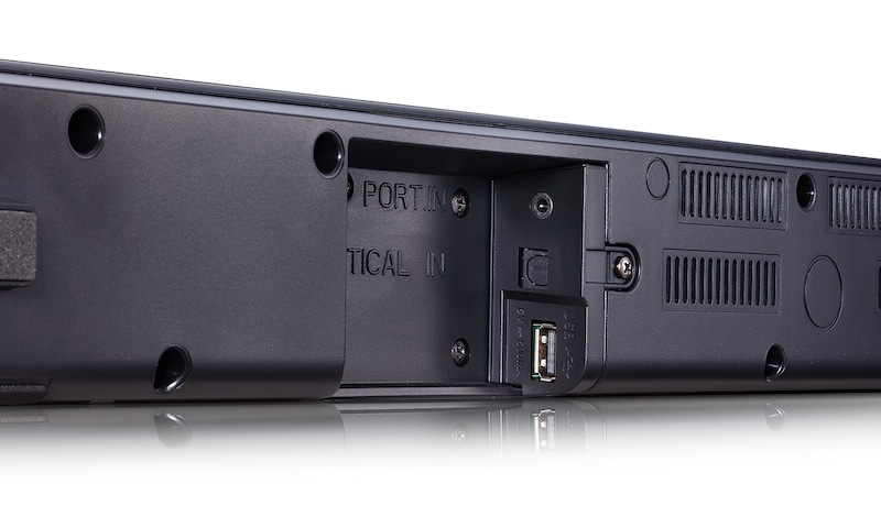 LG Sound Bar with Wireless Subwoofer, SJ3C