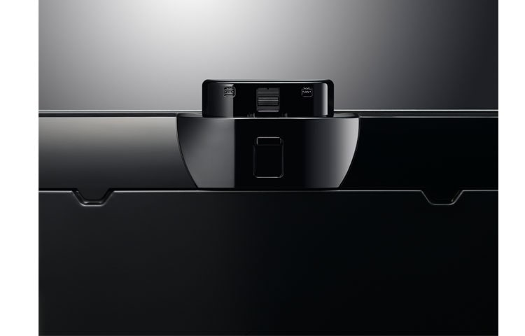 LG 55 inch 1080p, 240Hz LED plus with Smart TV and Cinema 3D, 55LA8600