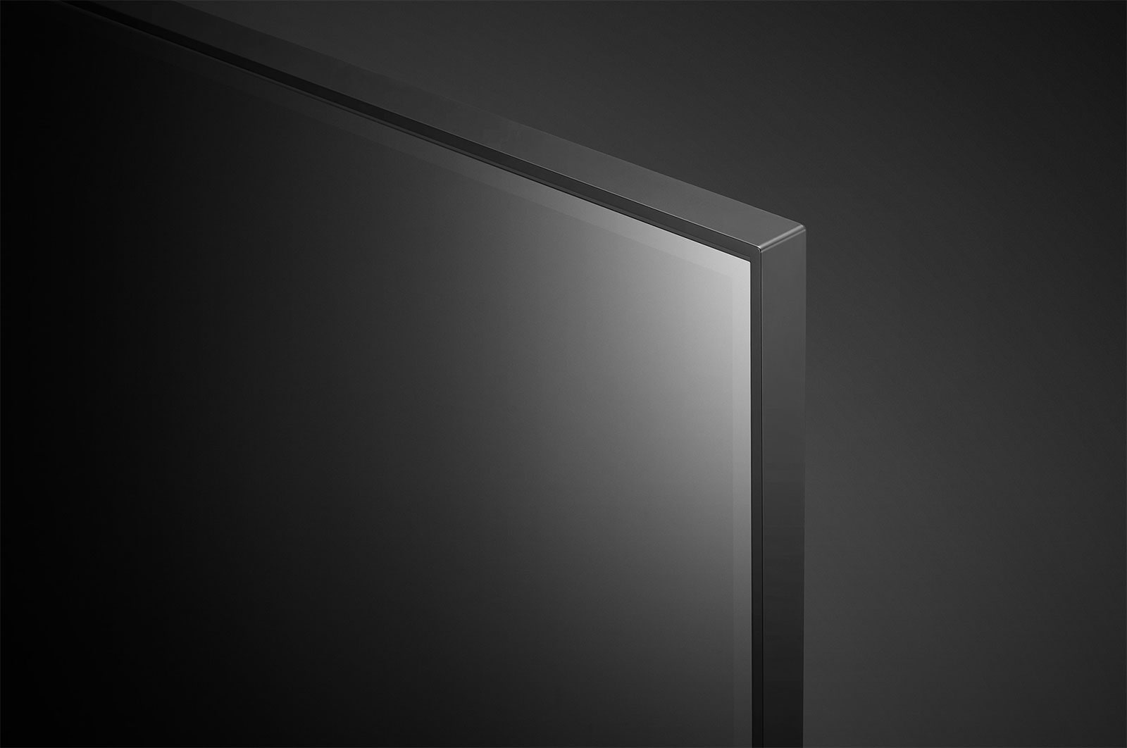 LG UQ9000 4K 70” LED w/ ThinQ AI , 70UQ9000PUD