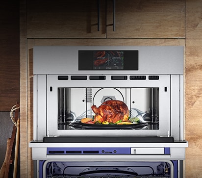 LG STUDIO 1.7 4.7 cu. ft. Combination Double Wall Oven with Air