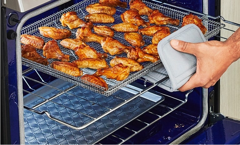 Lg thinq oven air fryer 2025