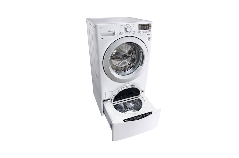 LG 5.2 cu. ft. Ultra Large Capacity Washer with 6Motion™ Technology , WM3270CW