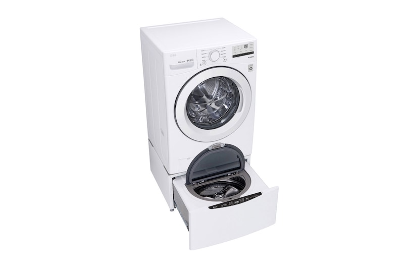 LG 5.2 cu. ft. Ultra Large Front Load Washer, WM3400CW