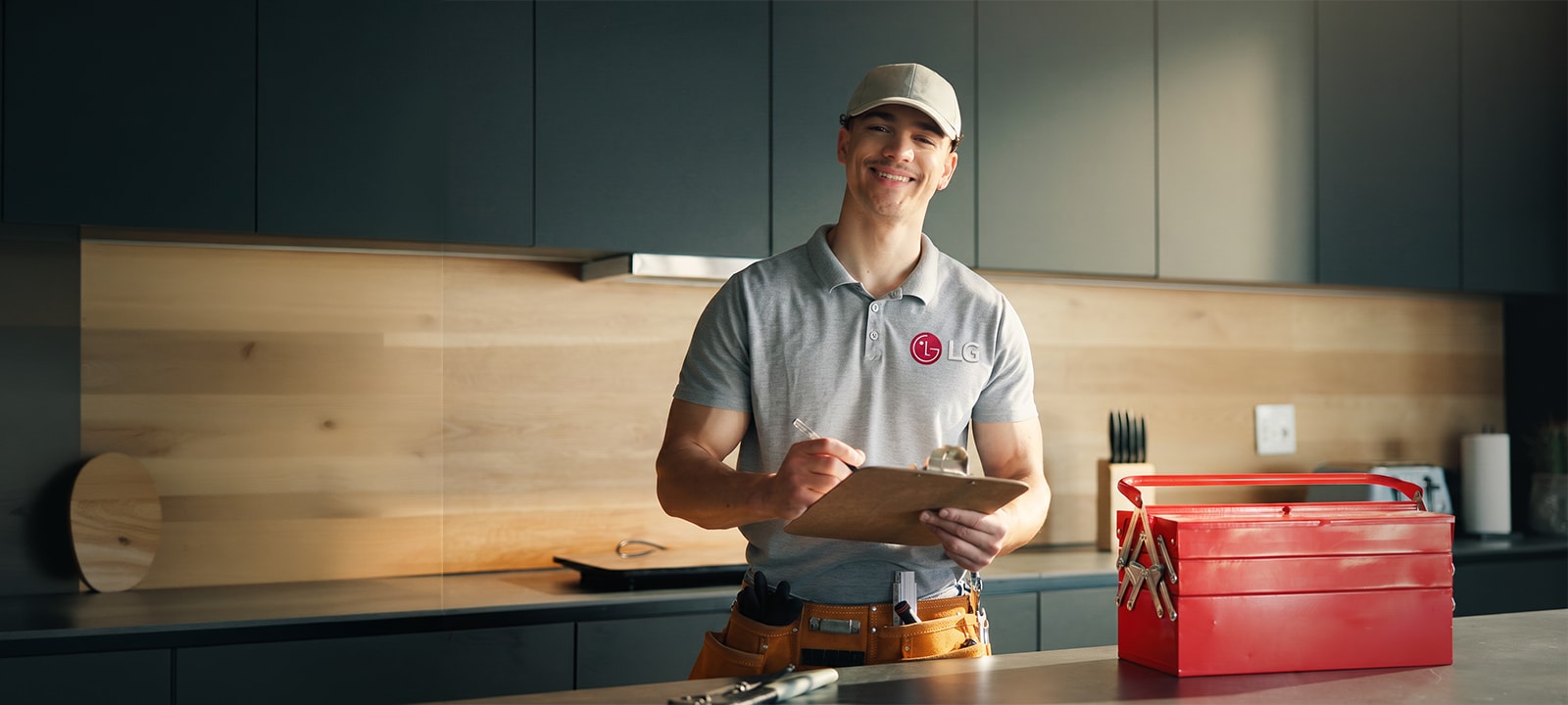 Smiling customer support agents wearing headsets, representing LG CareQ™, which provides expert appliance support from real-time assistance to in-home service, helping customers keep their LG appliances performing their best.