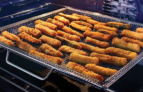 Image d’aliments frits à l’air chaud